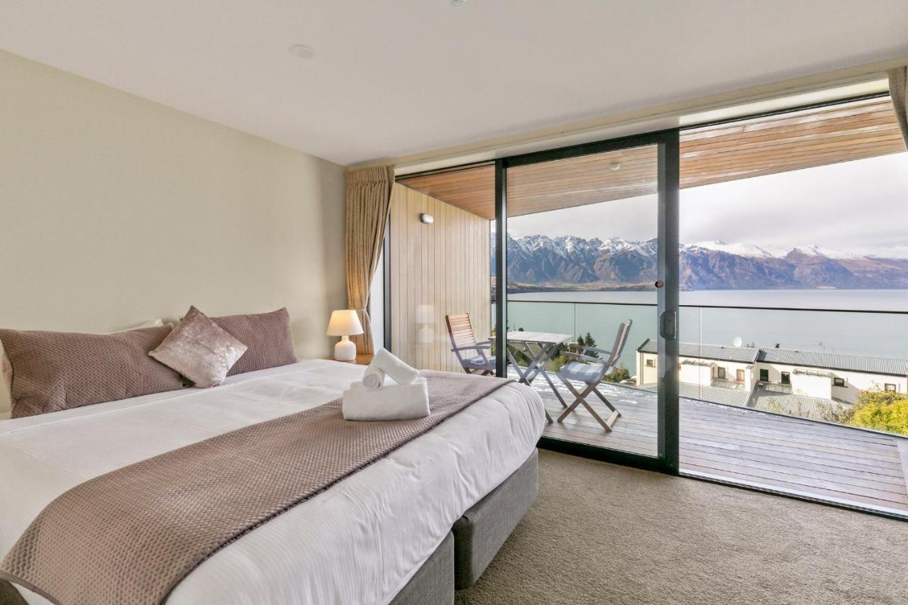 Falcon'S View Queenstown Exterior photo