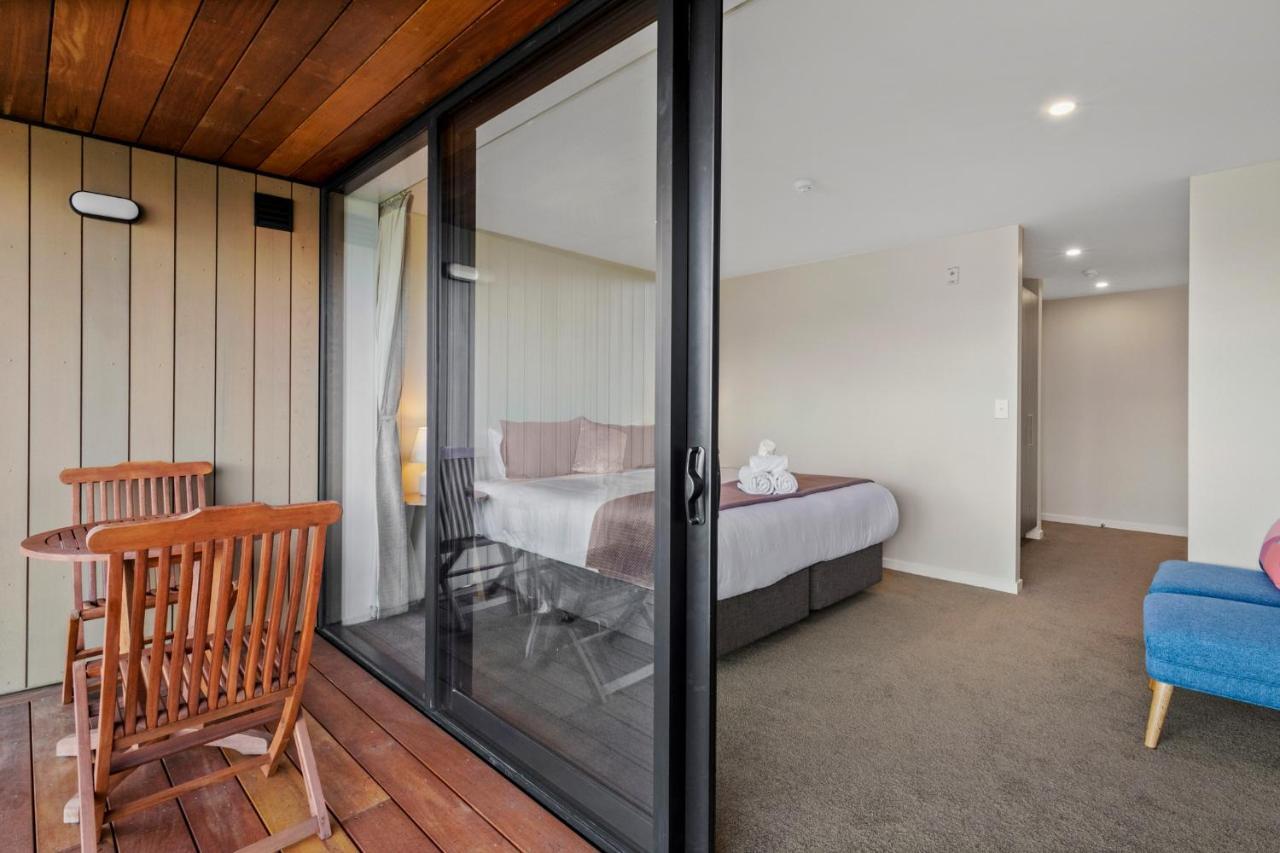 Falcon'S View Queenstown Exterior photo