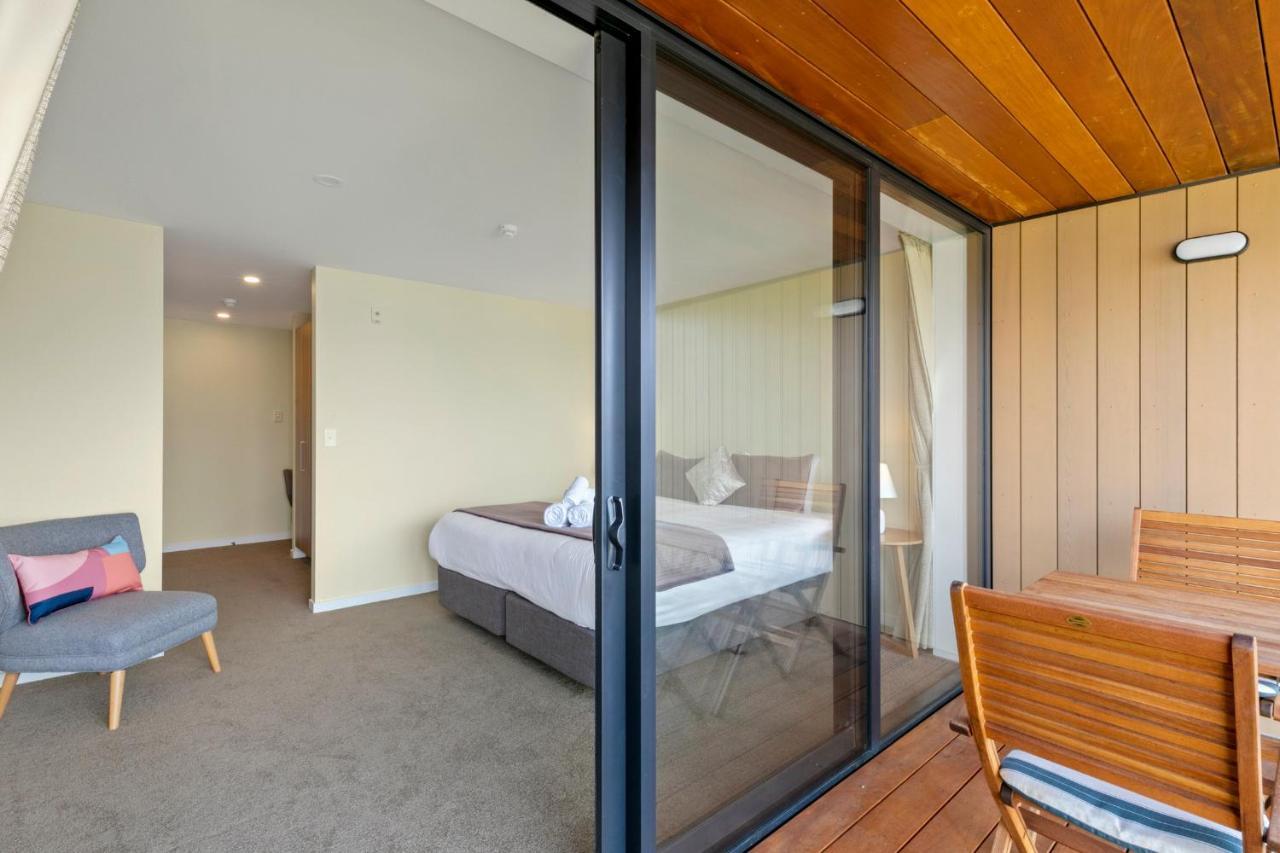 Falcon'S View Queenstown Exterior photo